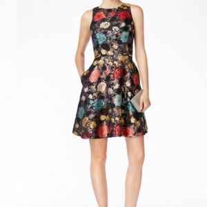 [12] Tahari By Arthur S Levine Floral Metallic Sleeveless Dress A shape Mini